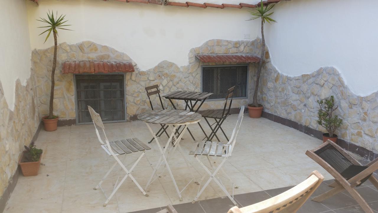 Hotel Residenza Il Castello Neapel Exterior foto